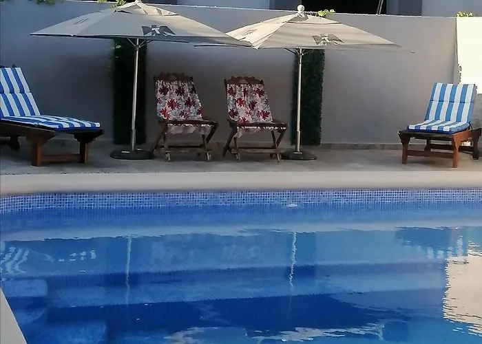 Del Pacifico Aparthotel