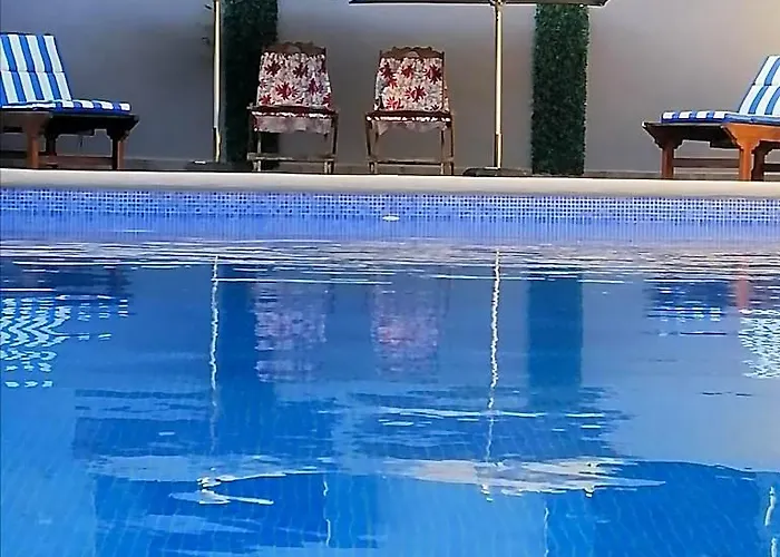 Del Pacifico Aparthotel 4*