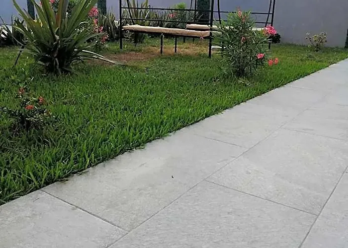 Del Pacifico Aparthotel